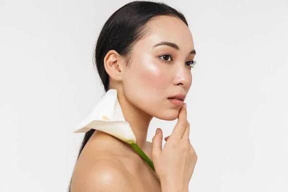 Quiet Luxury Face: Rahasia Lifting Elegan di Altruva